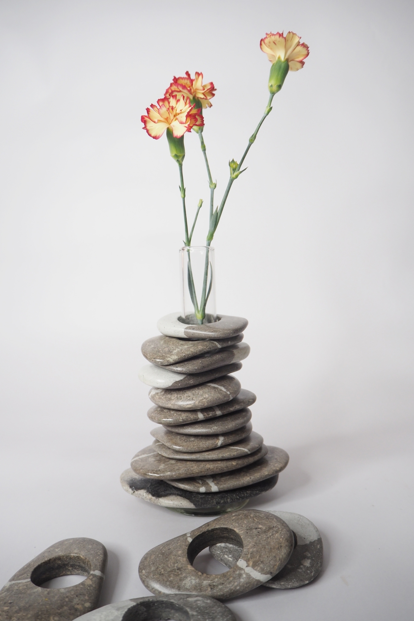 103PAPER no.46 (Paper Rock / Paper Rock Magnet / Paper Rock Vase)